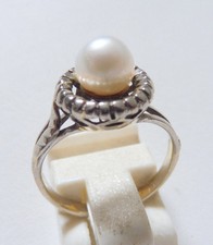 BAGUE OR GRIS MASSIF 18 CARATS