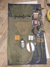 Lot Us WW2 Red Cross Sac Hache