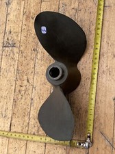 n°1) petite Hélice Bateau  en bronze￼ Déco pied de lampe loft. Objet industriel￼