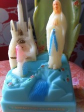 NOTRE DAME DE LOURDES : boîte à musique