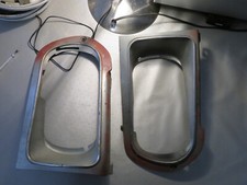 2 Enjoliveur phare Renault R 6 10 12 15 16 17 ???