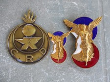 Rare lot de 3 insignes 3ème