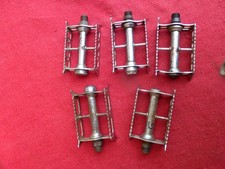 LOT DE PEDALES POUR VELOS ANCIENS (76)