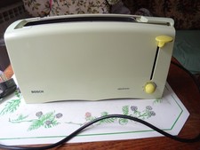 Grille-Pain/toast électronic Bosch 900 watts Très bon état