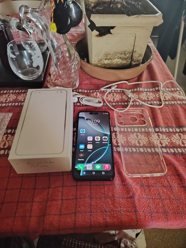 Pro max smartphone - 17,