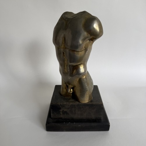 Sculpture moderne