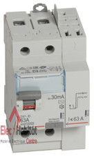 Interrupteur différentiel DX³ arrivée vis départ auto 2P63A  30mA Legrand 411633