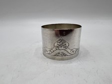 BEAU ROND DE SERVIETTE EN