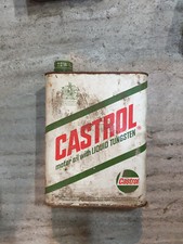 BIDON D'HUILE CASTROL 2 Litres  DÉCO GARAGE Vintage  contient encore l huile