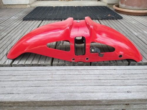 Garde boue avant honda - garde,