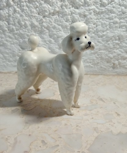 Statuette figurine caniche - statuette,