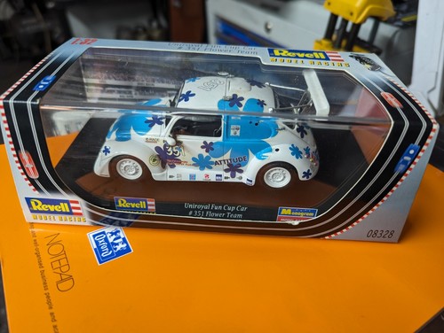 Revell slot car uniroyal - 1/32,