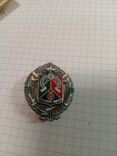 Insigne militaire 1 - militaire,