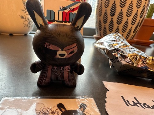 Kidrobot french dunny untitled - dunny,