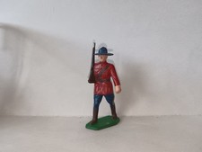 STARLUX western tunique rouge canadien (ref 2346) fusil épaule