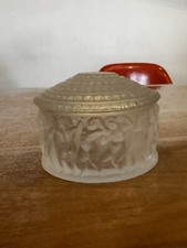 Boite en cristal Lalique