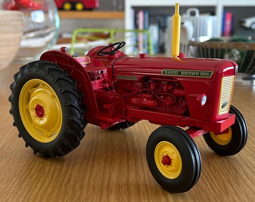 Tracteur david brown - 1/16,