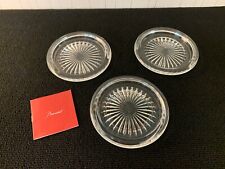 3 grands dessous de bouteille en cristal de Baccarat (prix à la pièce)
