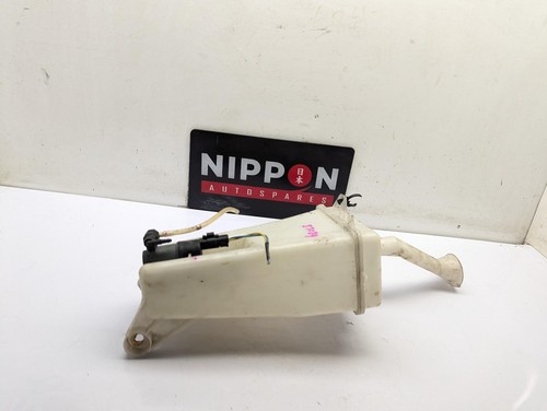 Bouteille laveuse nissan - À,