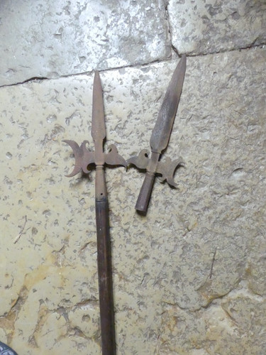 Lot armes d hast - de,