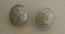 LOT DE 2  BOUTONS  DE VESTE