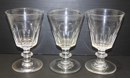 Grands verres pieds louis - -3,