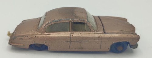 Voiture miniature 43 - miniature, 1/43