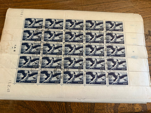Poste aérienne 18 feuille - poste,