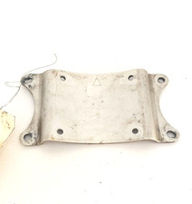 FIXATION GARDE BOUE AVANT