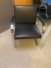 1 fauteuil KNOLL / MIES VAN DER ROHE modèle BRNO original parfait état