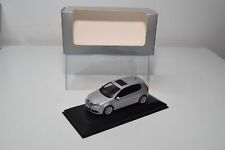 B38 1:43 MINICHAMPS VW
