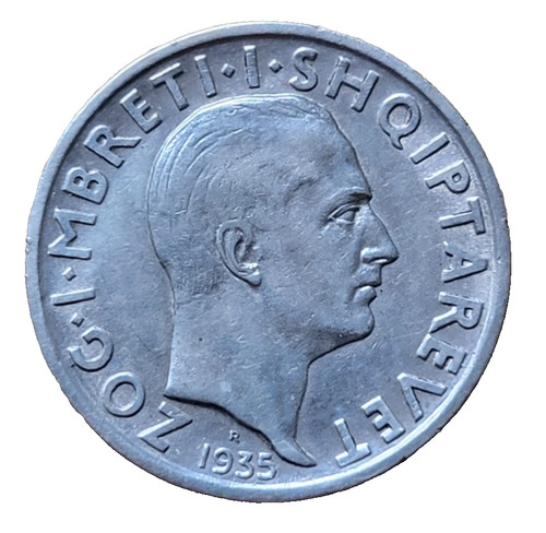 Albanie république puis - rÉpublique,