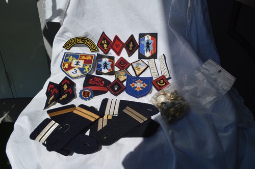 Lot insignes france algérie - insignes,