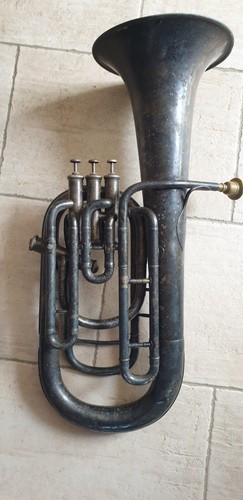Ancien tuba bugle couesnon - ancien,