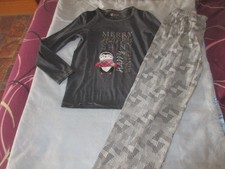 pyjama de Noel taille M:pantalon moucheté,haut etam à motif