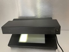 DETECTEUR DE FAUX BILLETS