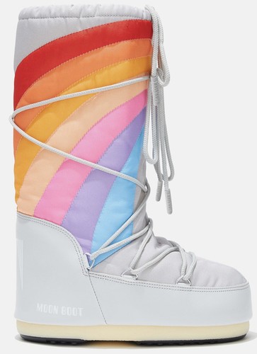 Nwt unisex rainbow icon moon - nwt,
