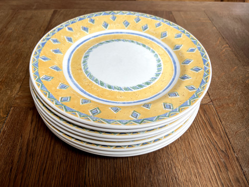 Assiettes plates lot 6 - plates,