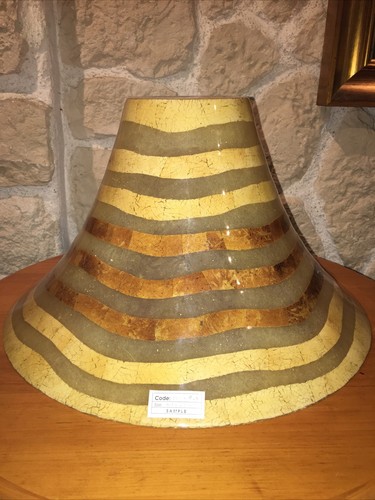 Grand chapeau lampe - grand,