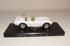 WW 1:24 MAJORETTE AC COBRA