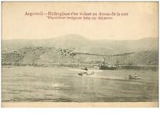 grece. n°38271.hydroplane s en volant au dessus de la mer