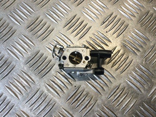Carburateur pour tronçonneuse - pour,