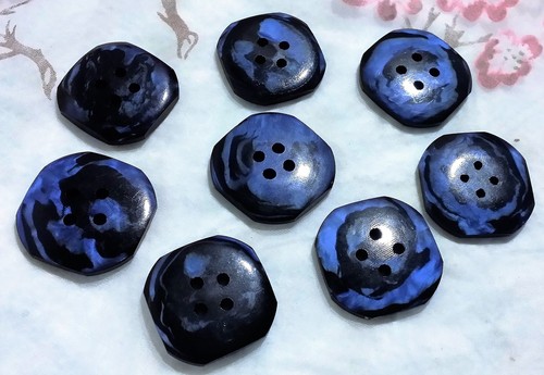 Lot anciens boutons - 8,