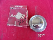 Peugeot 505 / 604 ? centre quillery jante ou enjoliveur