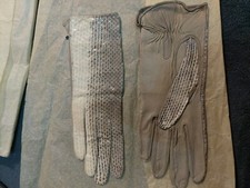 Paire De Gant Ancienne Cuir Et Reptile Veritable La Samaritaine neuve