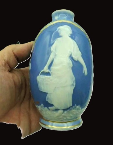 Vase porcelaine limoges - ,