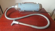 Jouet ancien Aspirateur Calrus poupée vintage