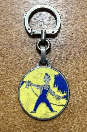 Ancien porte clés augis - porte-clÉs, À.augis