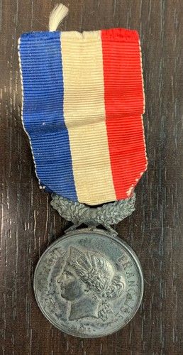 Médaille acte dévouement - de,