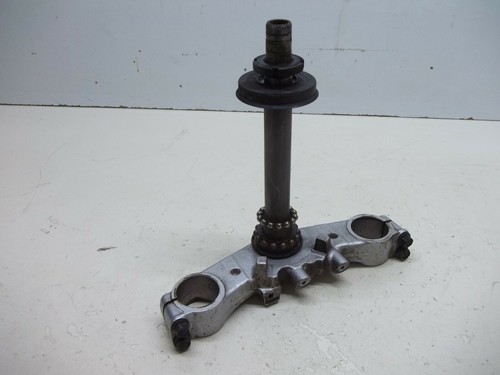 Té fourche suzuki 650 - té,
